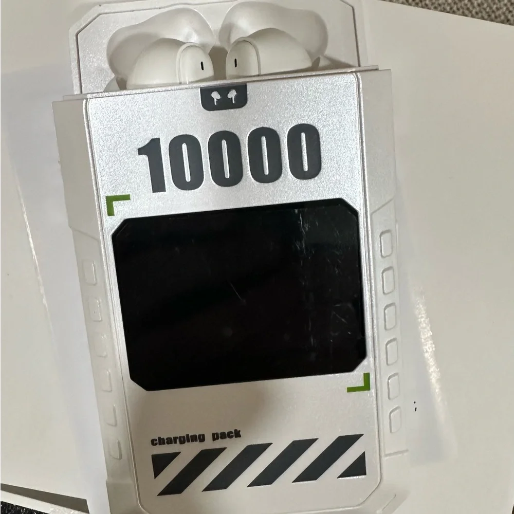 NWT Unsurpassed Generation Power Bank U8